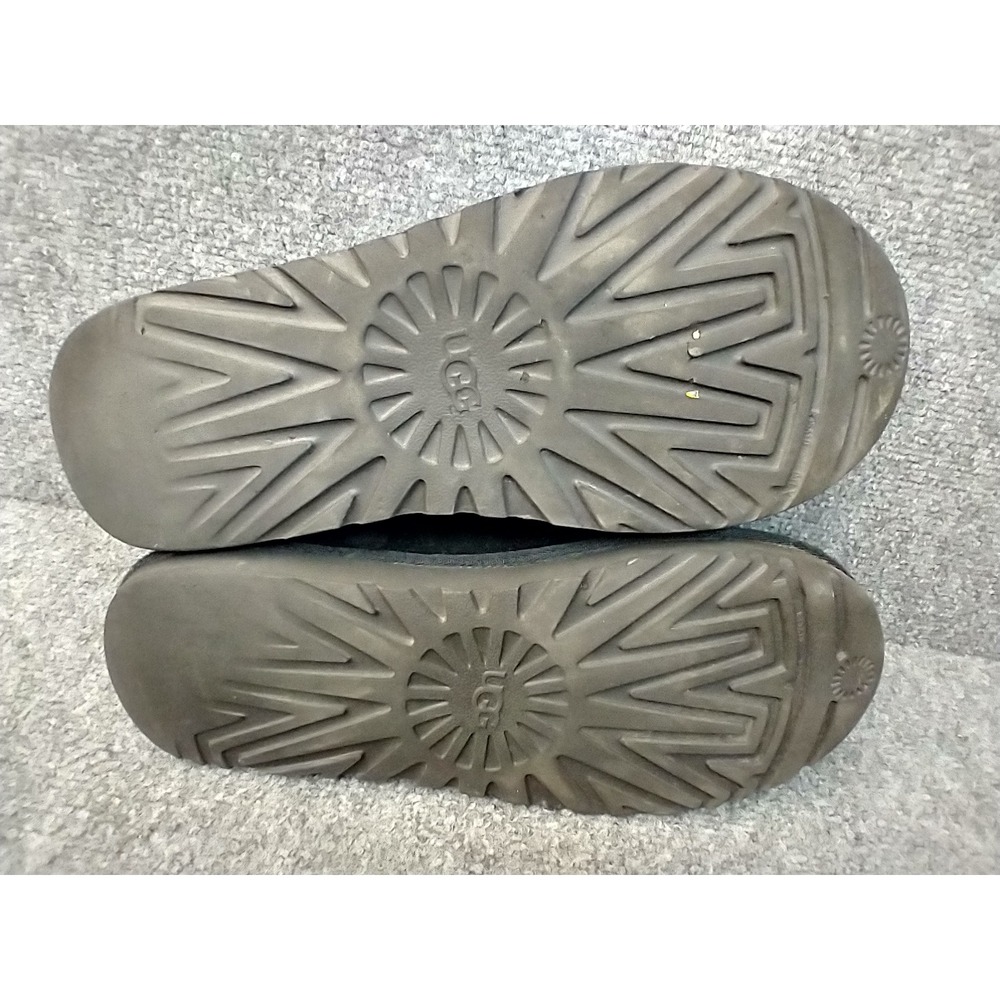 UGG Tasman Slipper Women Size 10 Black Suede Shearling Lined Embroidered Braid - Picture 6 of 12